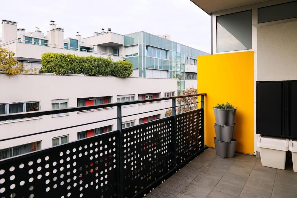 Modern Charm Hideaway Apartment Zagreb Exterior photo